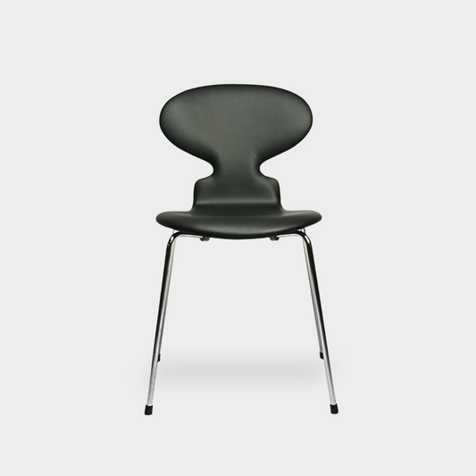 Arne Jacobsen 'Myren' i Soft Black